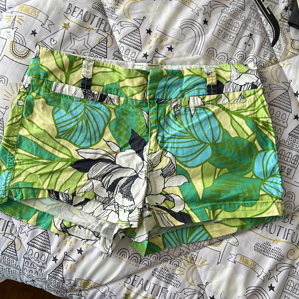Old Navy stretch shorts size 10